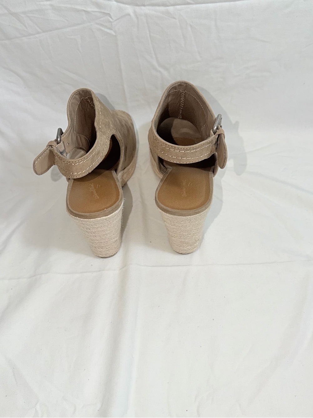 Universal Thread Beige Suede Espadrille Platform Wedge Sandals Peep Toe Size 11 - Picture 4 of 13